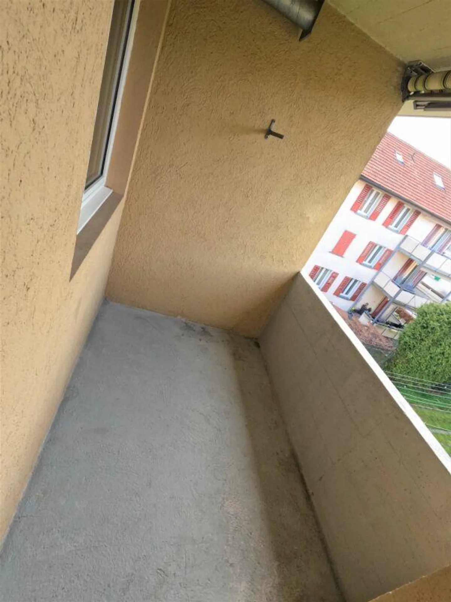 Beautiful single apartment with balcony in a good location in Arbon - Photo 6 of 7