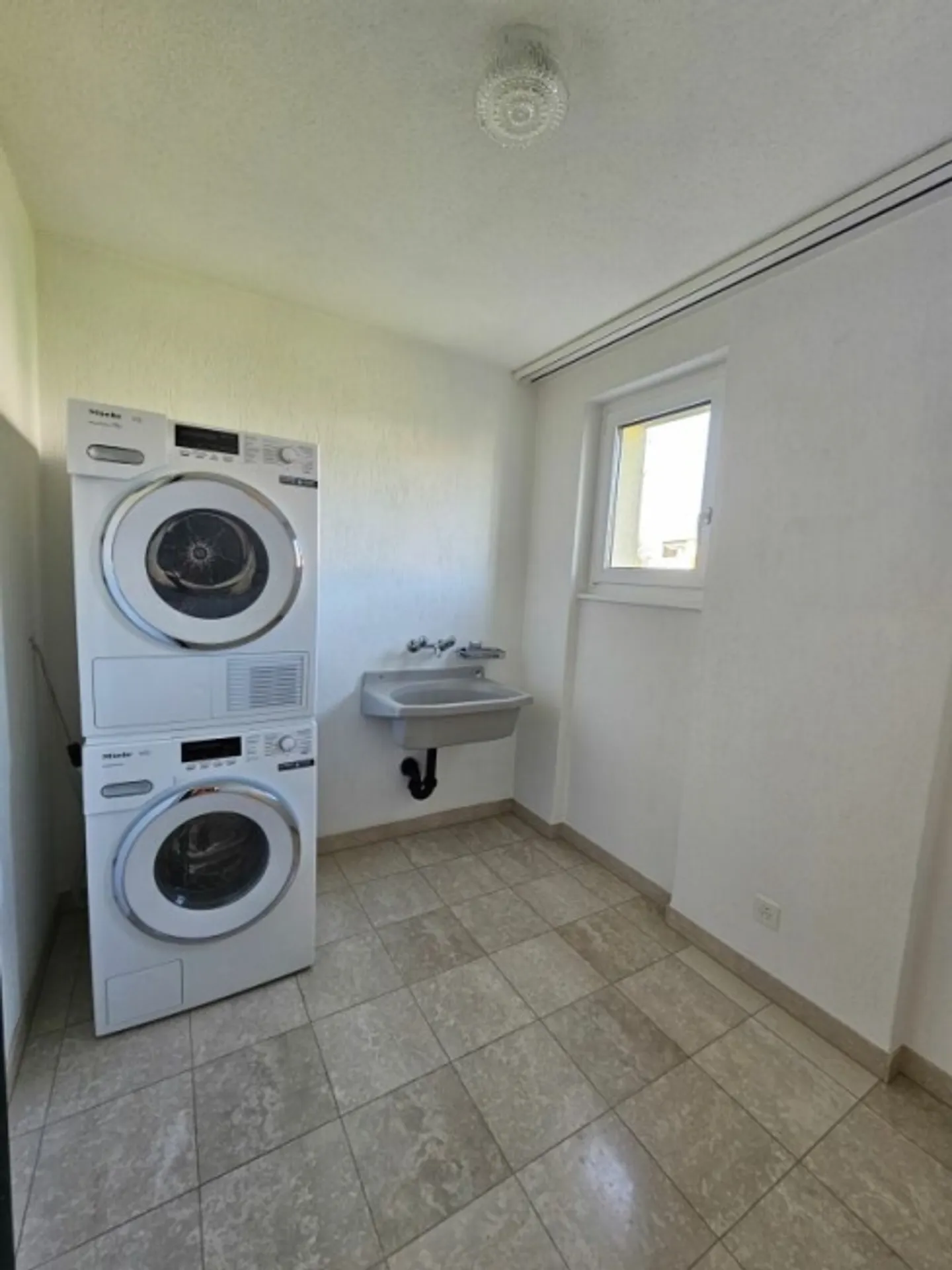 Spacious 4.5 room apartment for rent in Weinfelden. - Photo 14 of 14