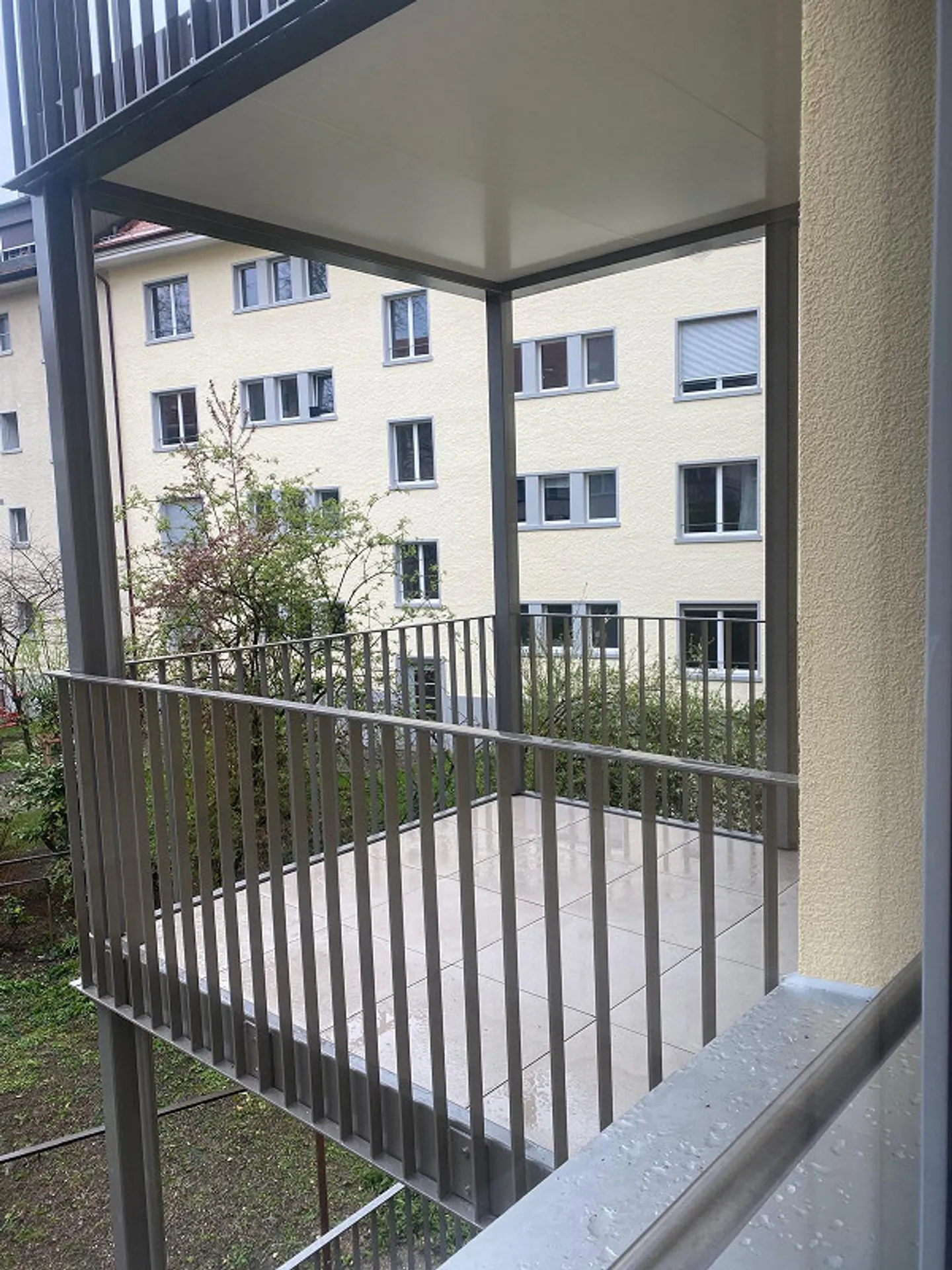 Bella appartamento di 3 stanze a Breitenrain con 2 balconi - Foto 9 di 11