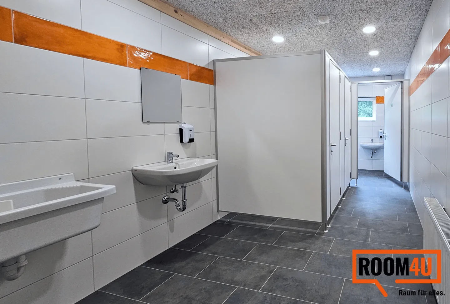 Your hobby room is waiting - Space for you and your hobby! - Photo 13 of 15