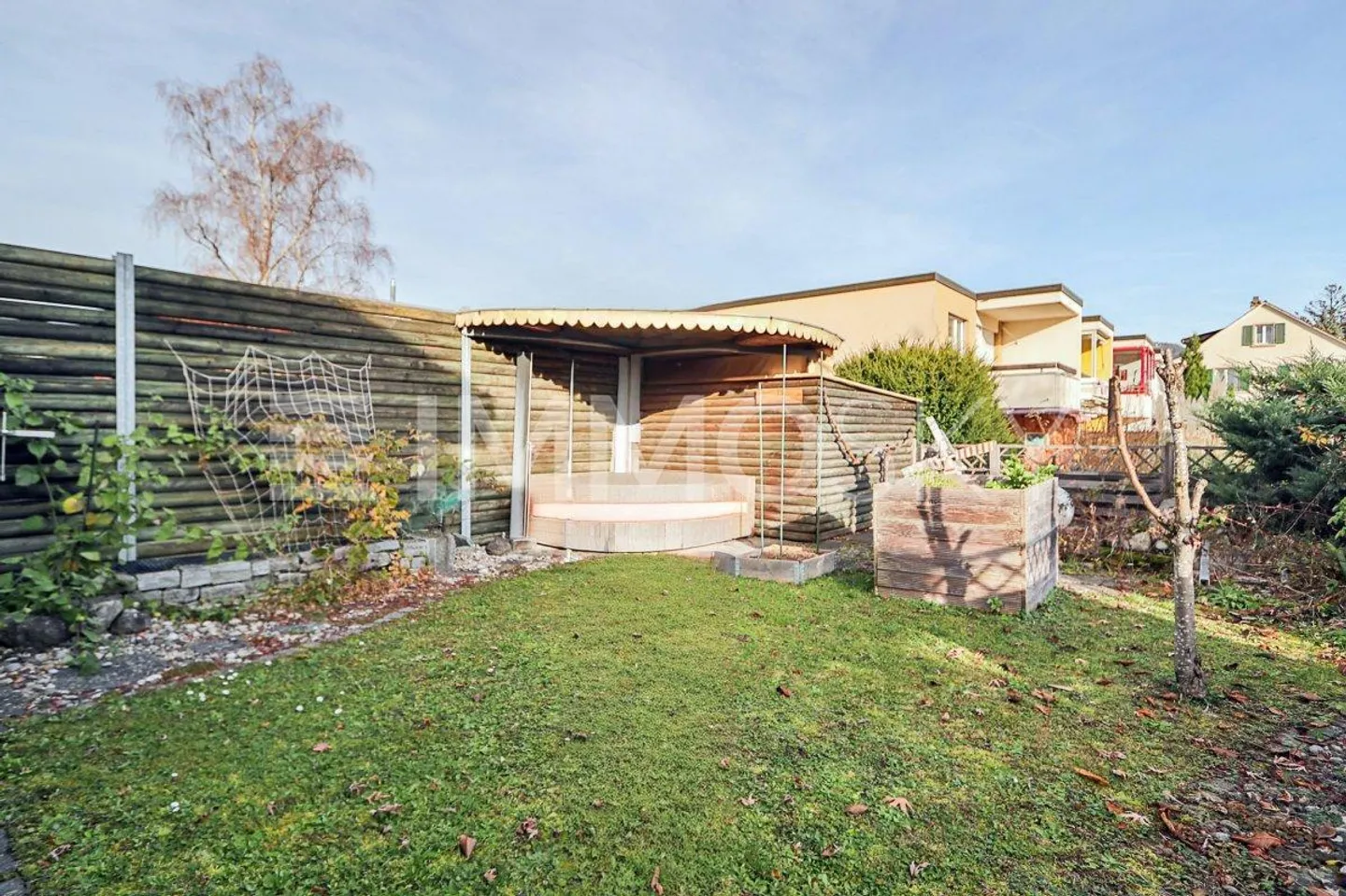 Comfortable family living on 2 floors with winter garden - Photo 3 of 5