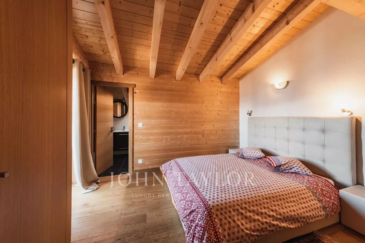 Chalet des superlatifs à Haute-Nendaz, avec jacuzzi et appartement indépendant - Photo 9 sur 12