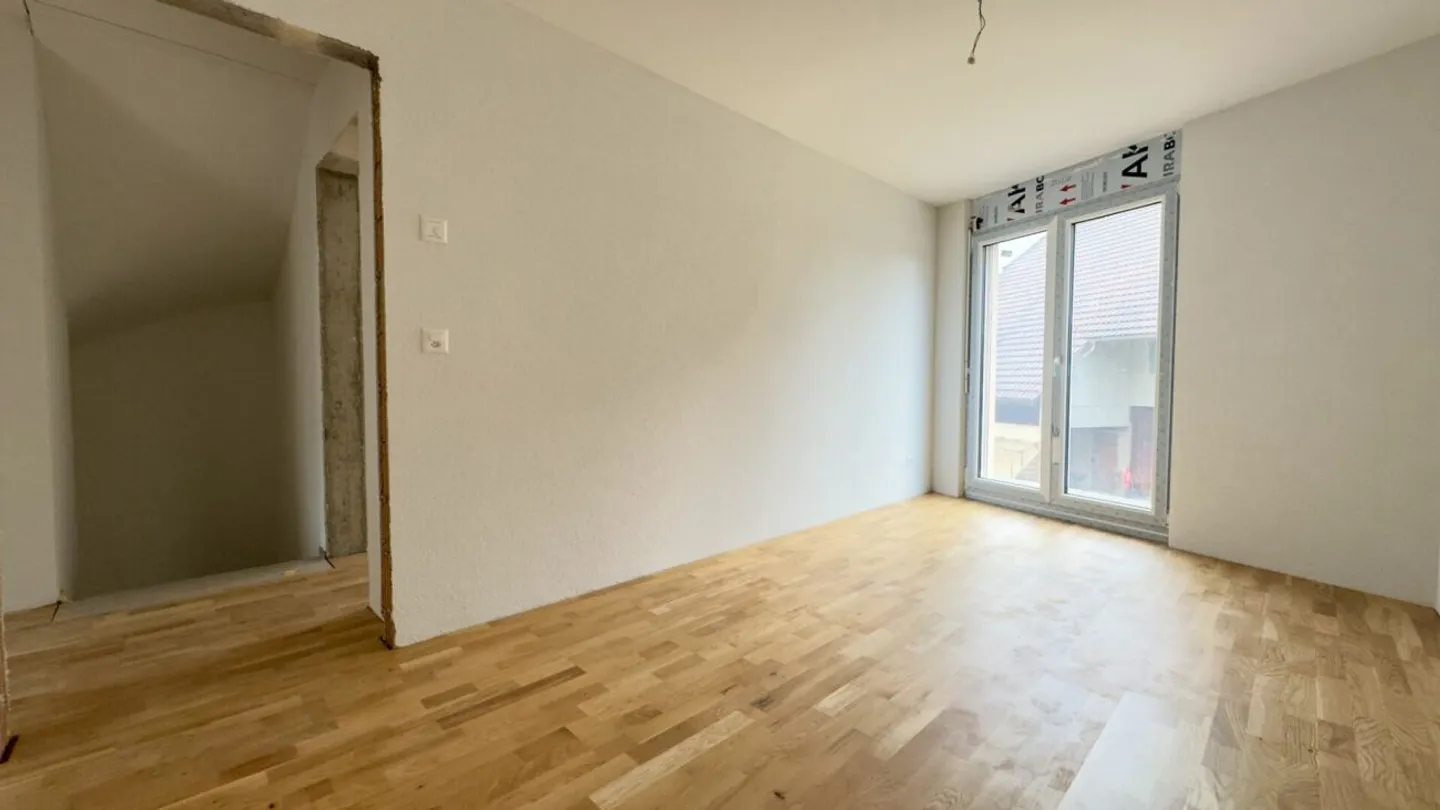 Modern Family Home - Photo 10 of 10