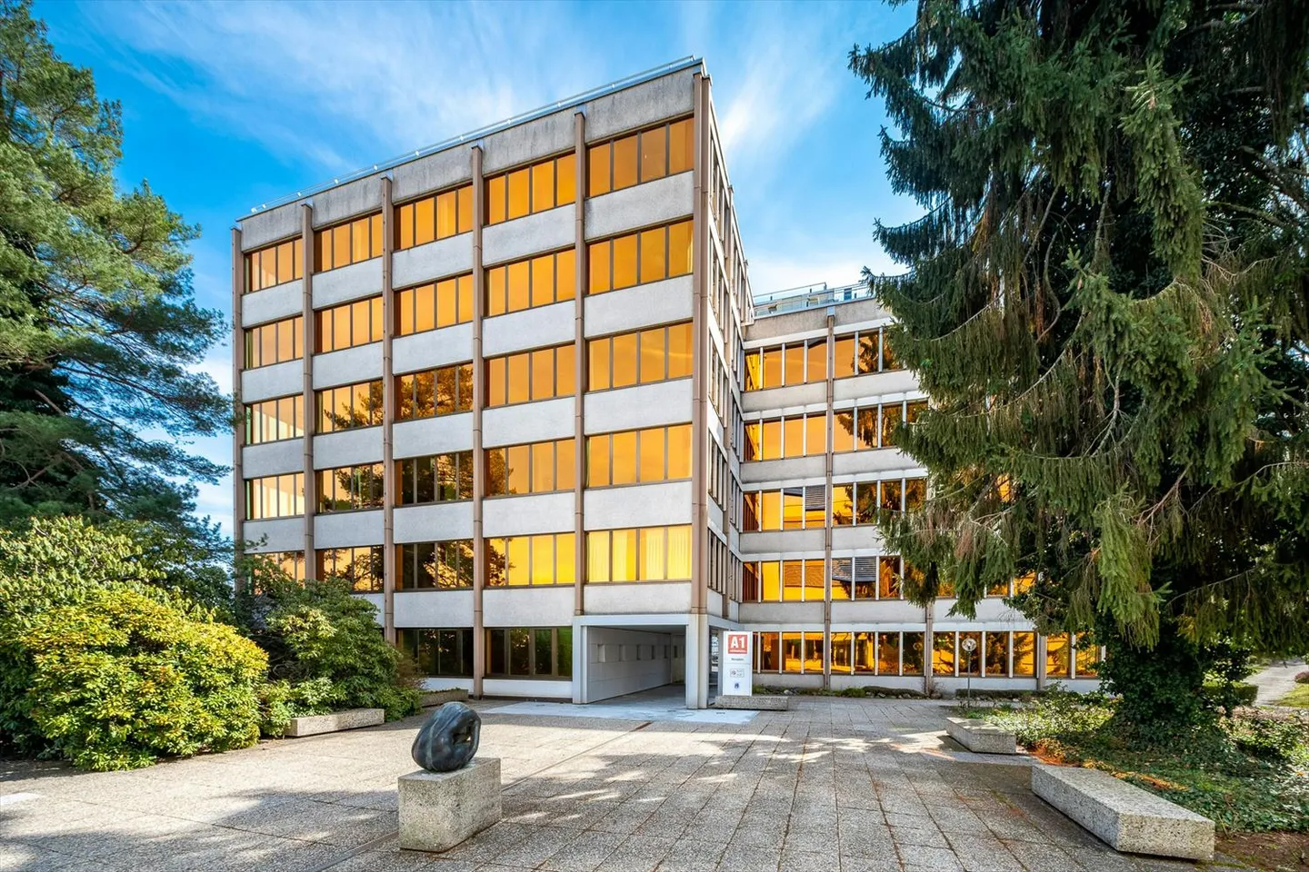 Ricerca di inquilino principale - Spazi flessibili per ufficio, laboratorio e produzione - Foto 2 di 9