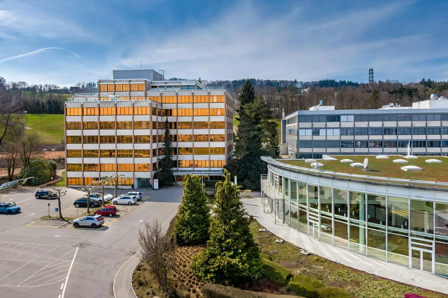Ricerca di inquilino principale - Spazi flessibili per ufficio, laboratorio e produzione - Foto 1 di 9
