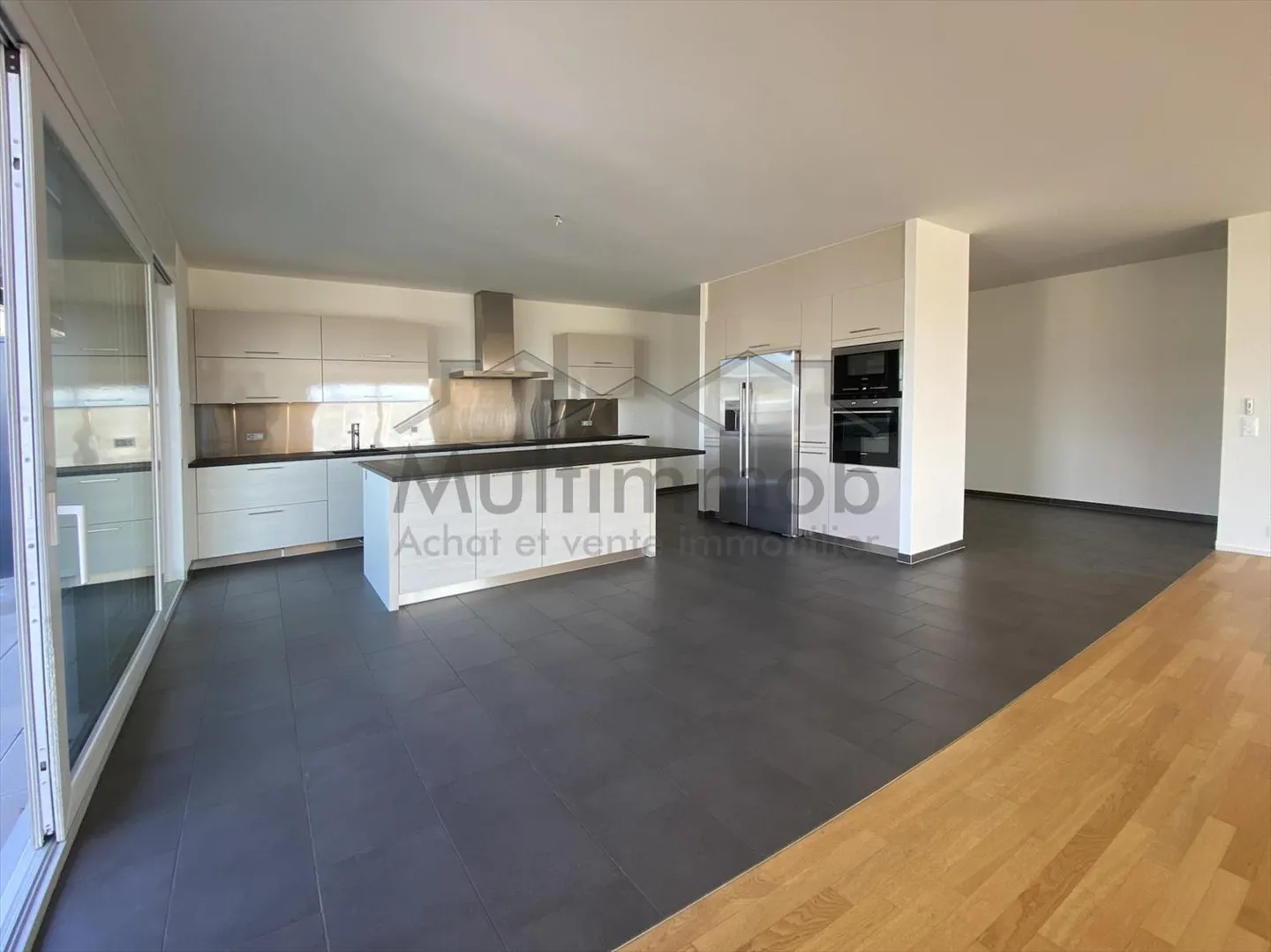 Penthouse 5.5 rooms - Photo 2 of 10