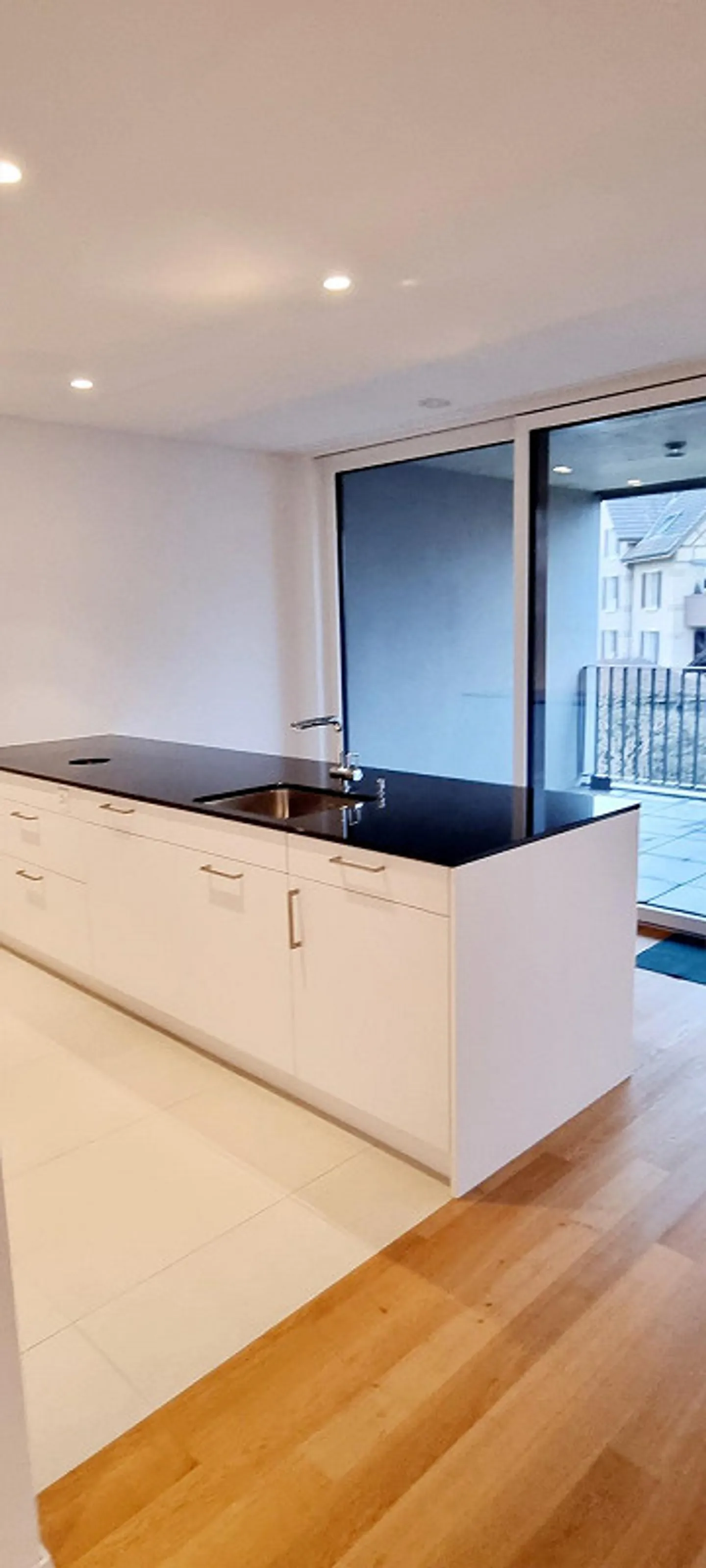 Modern, bright and attractive 3.5-room apartment - Photo 3 of 12