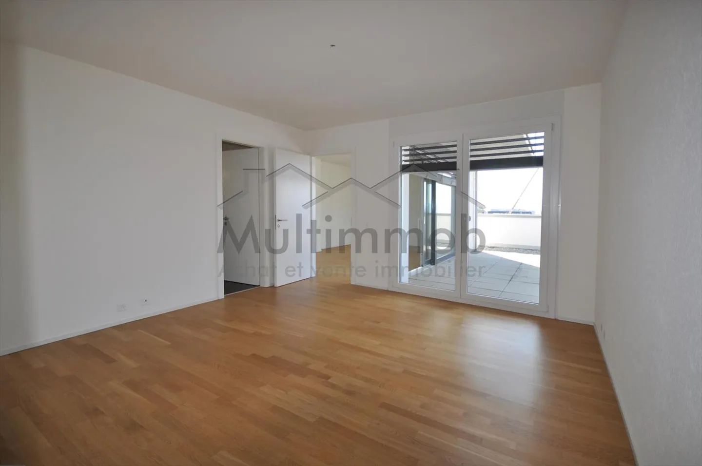 Penthouse 5.5 rooms - Photo 5 of 10