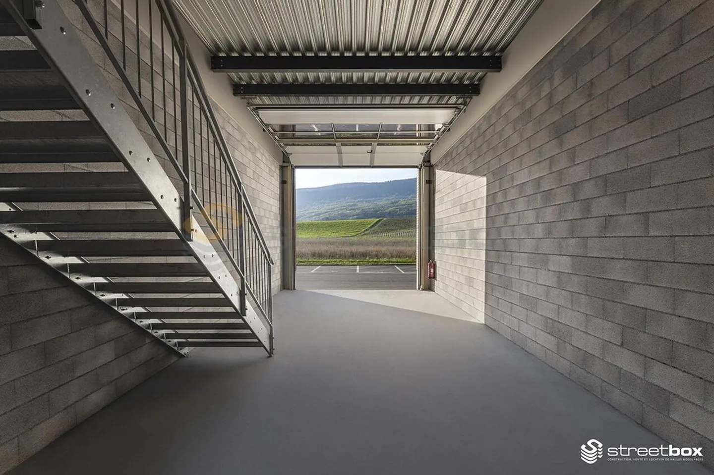 Versatile Commercial Space - Photo 2 of 3