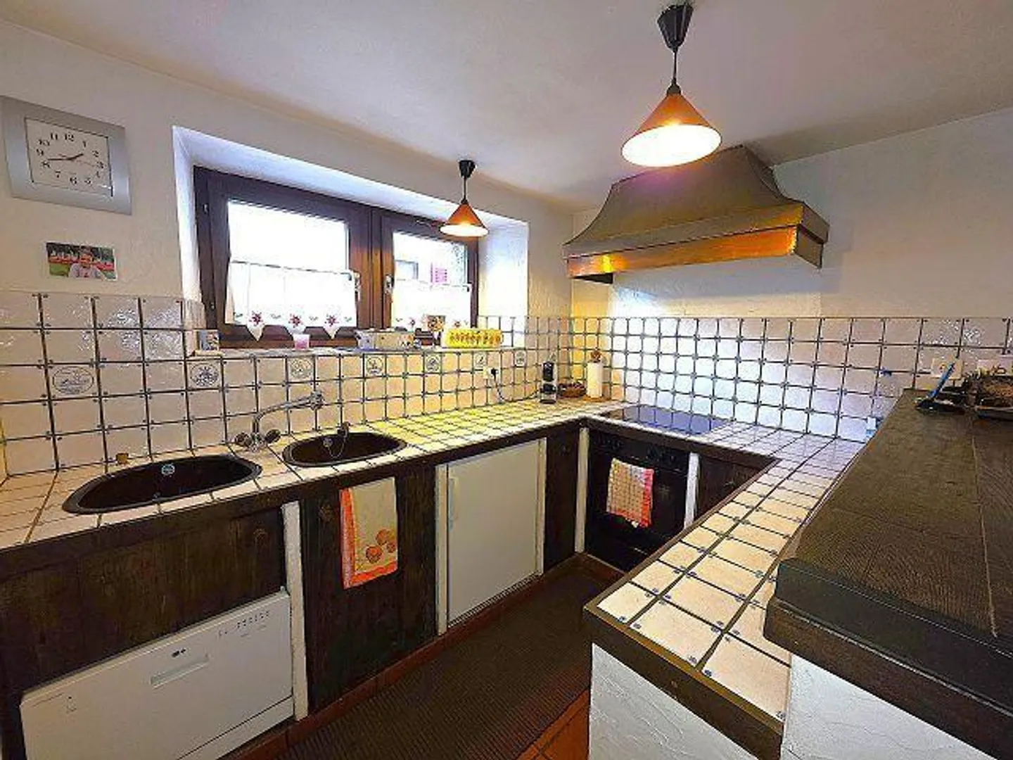 6.5 Room House with Garden and Terrace, Beautiful View, Quiet... - Photo 11 of 38