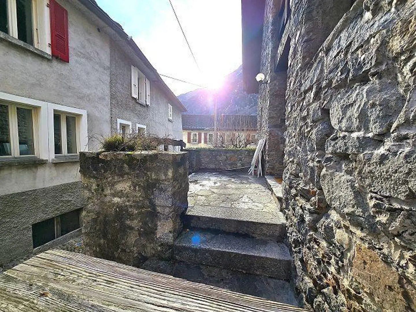 6.5 Room House with Garden and Terrace, Beautiful View, Quiet... - Photo 27 of 38