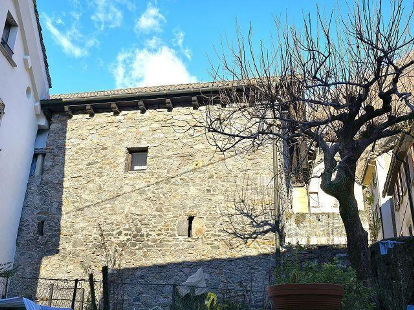 6.5 Room House with Garden and Terrace, Beautiful View, Quiet... - Photo 34 of 38