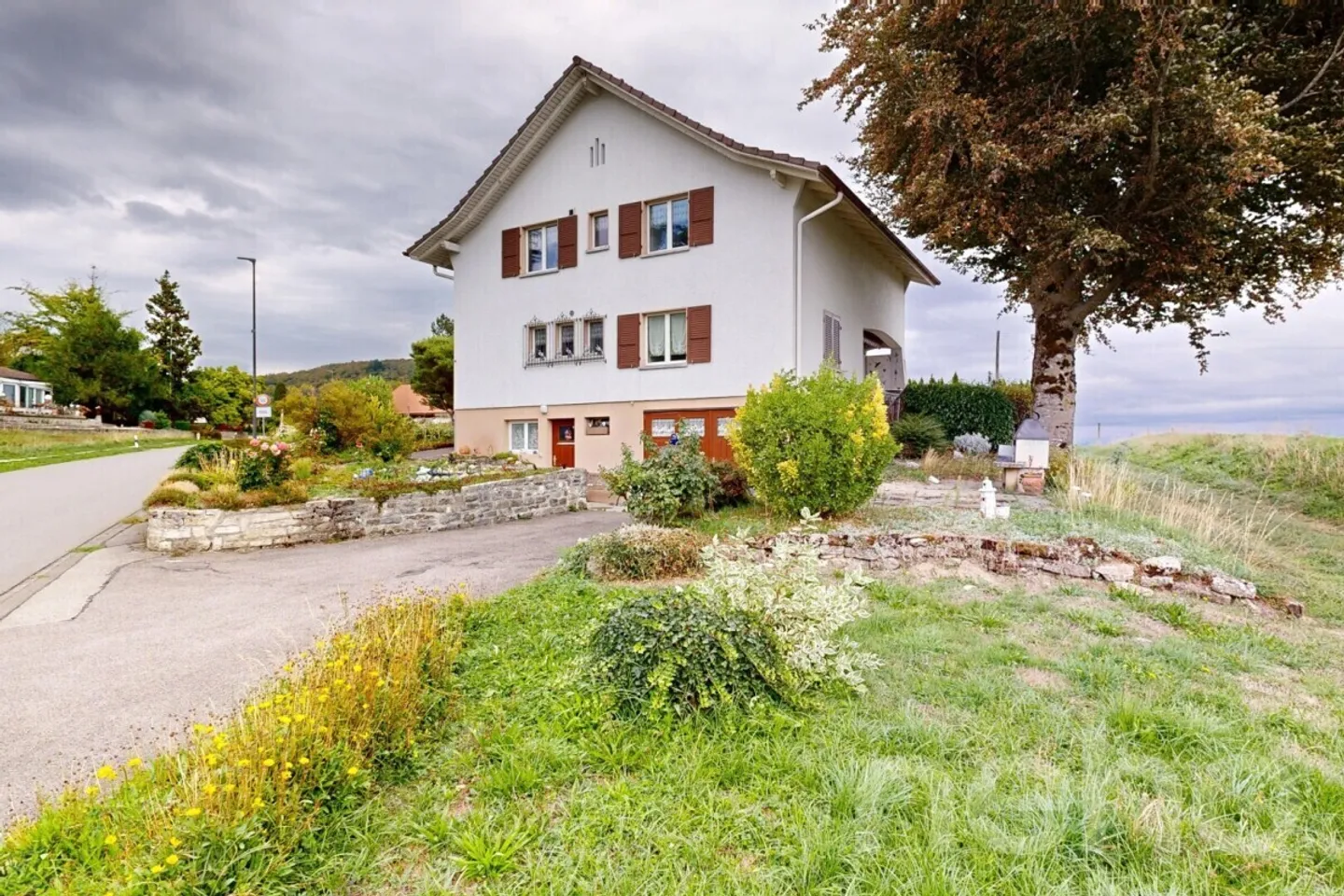 Charmantes Familienhaus mit Garten - Foto 12 von 12