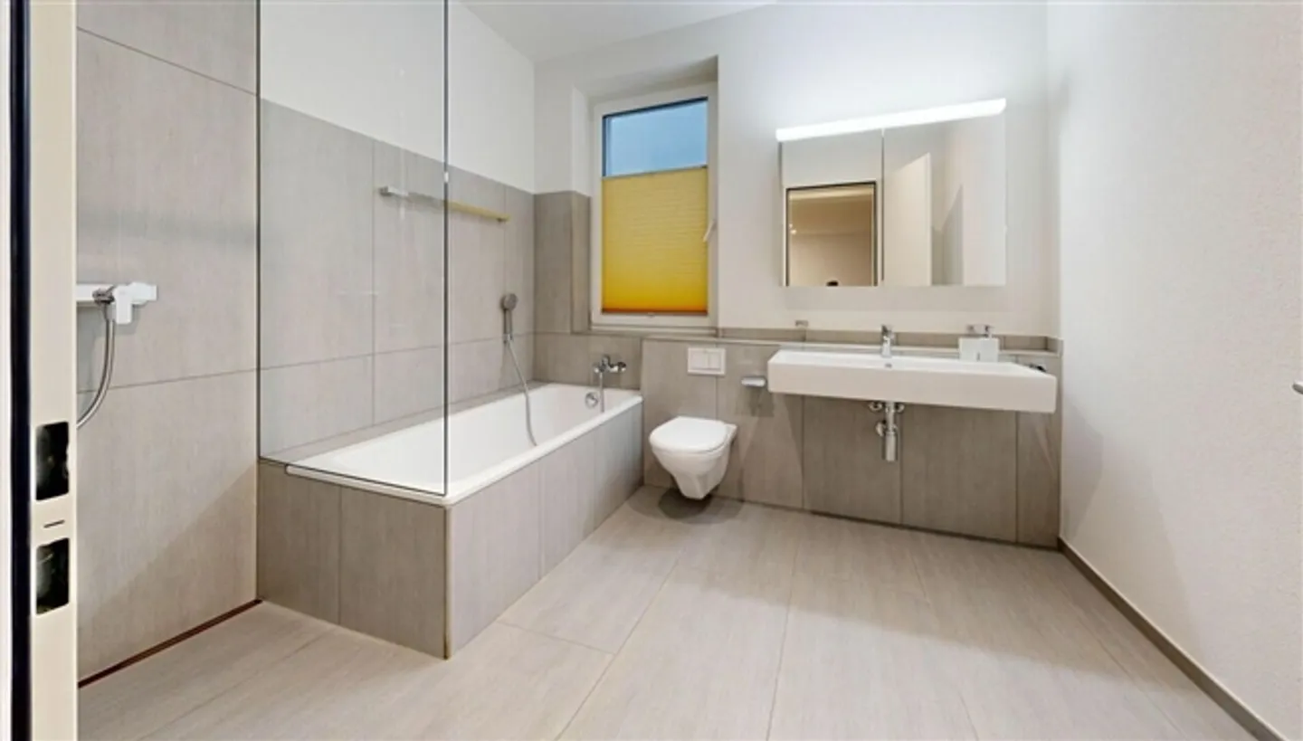 Modern Living with Plenty of Space - 177 m², South Balcony & Generous Seating Area in Müllheim - Photo 9 of 13