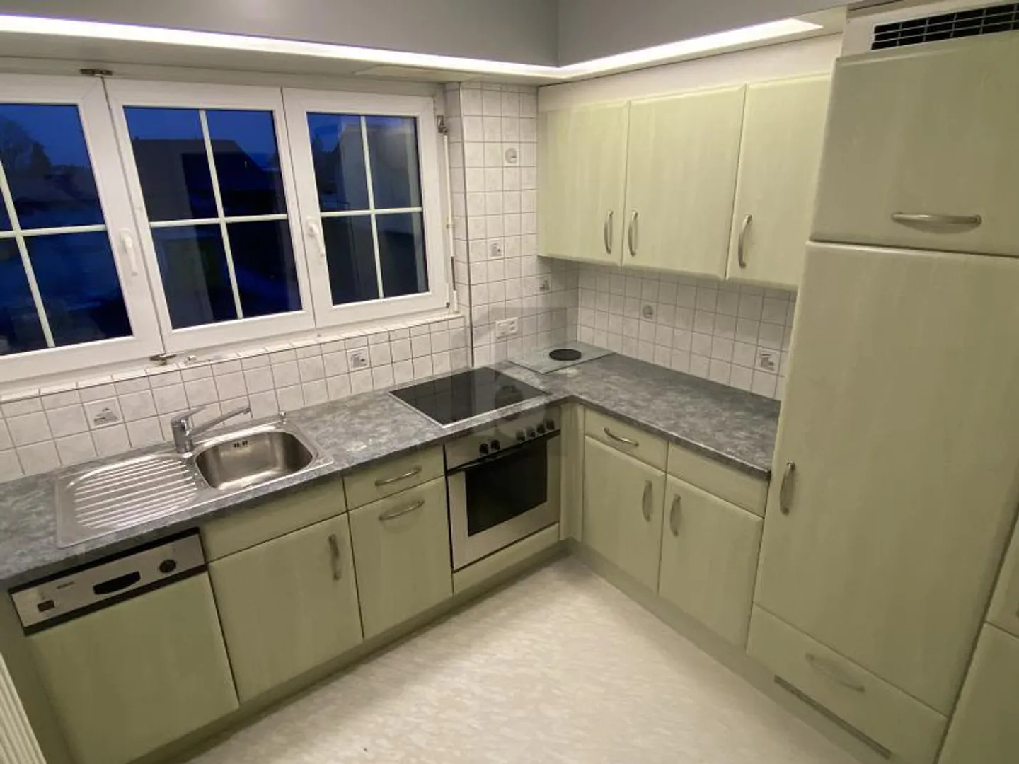 Helle 3.5-Zimmer-Wohnung - Foto 3 von 6