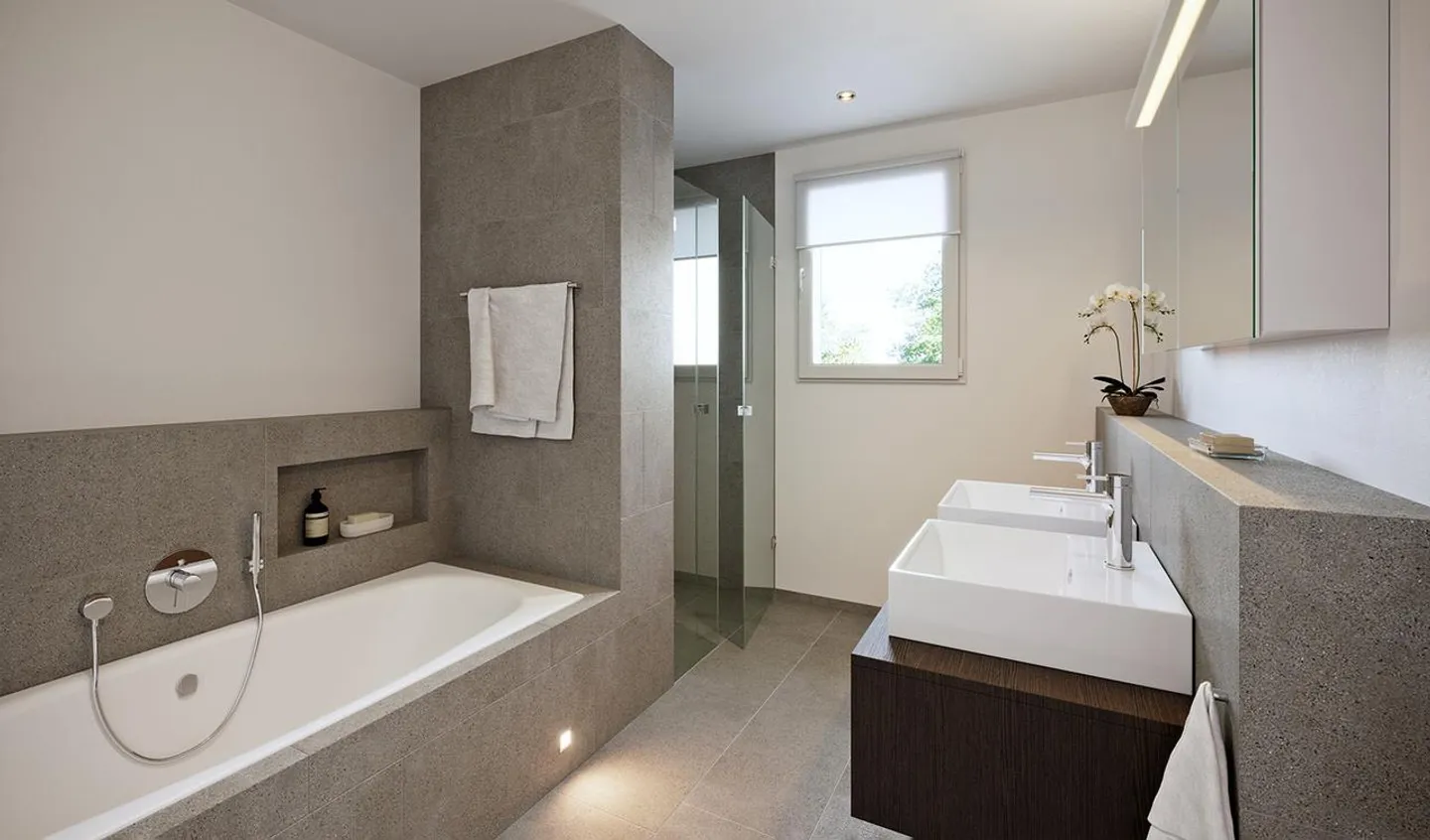 New apartment with unobstructed views - Photo 3 of 4