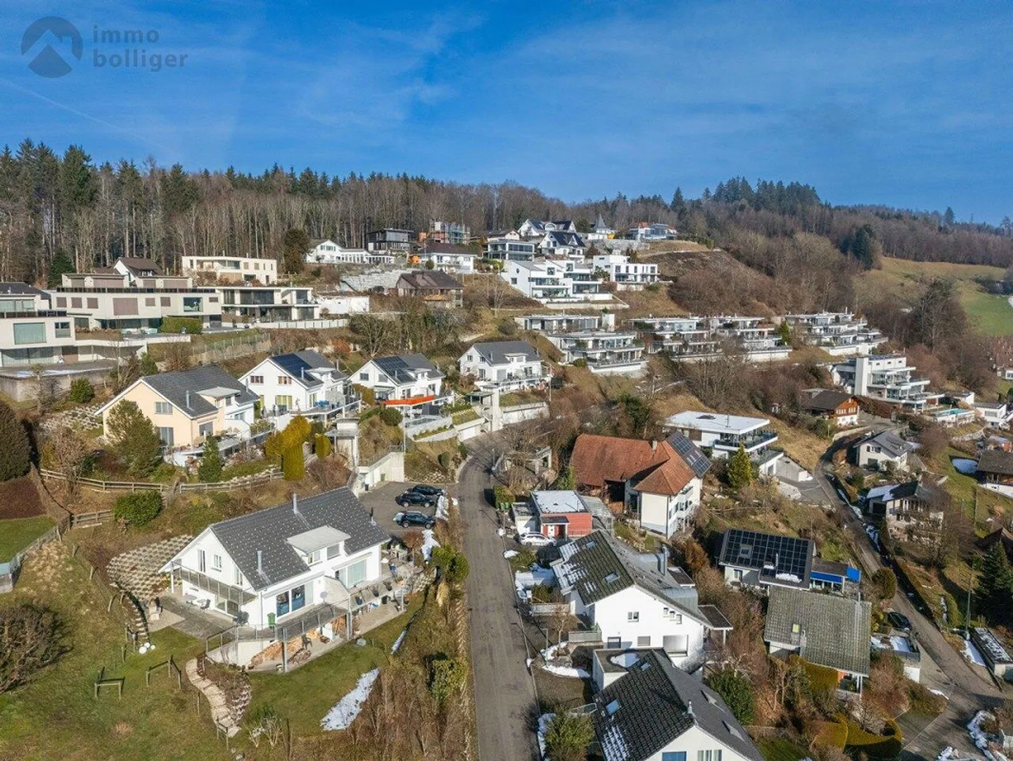 Exclusivity in Oftringen – Living with a View - Photo 13 of 14