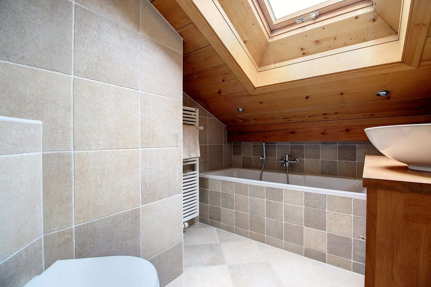 Chalet 4.5 Zimmer - Foto 9 von 10