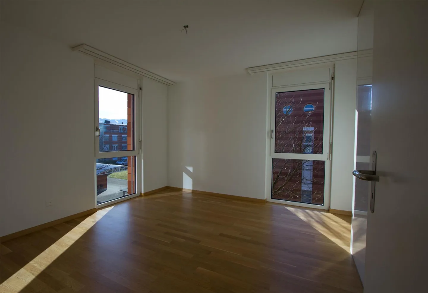 Appartamento familiare di 5 stanze in affitto a Zug - Foto 3 di 10