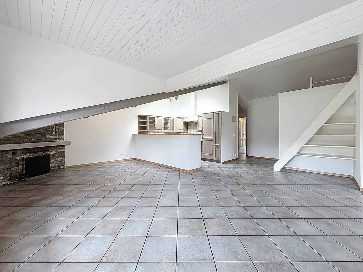 4,5-Zimmer-Wohnung - Foto 4 von 12