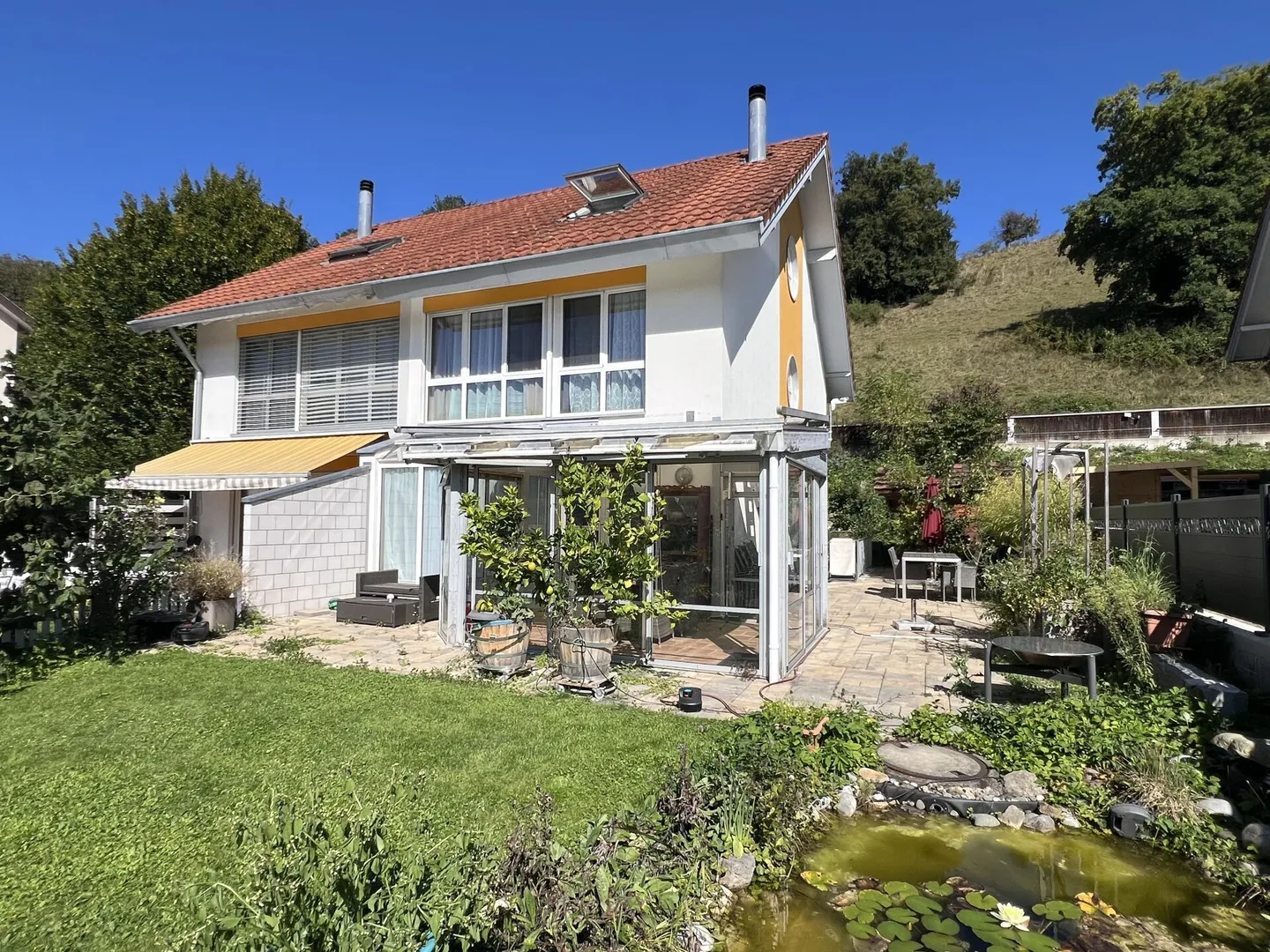 Casa singola in vendita - Foto 1 di 10