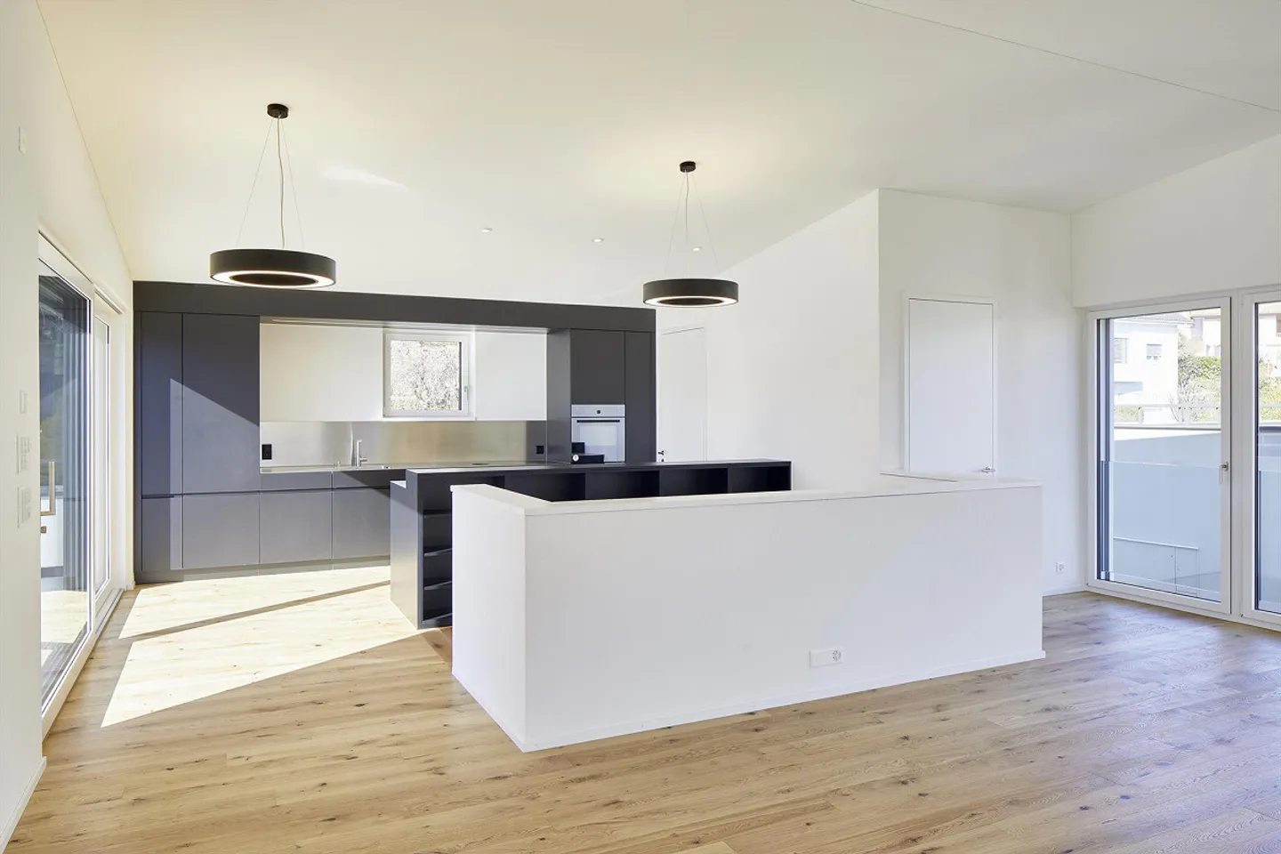 4.5-Room Maisonette - Photo 2 of 8