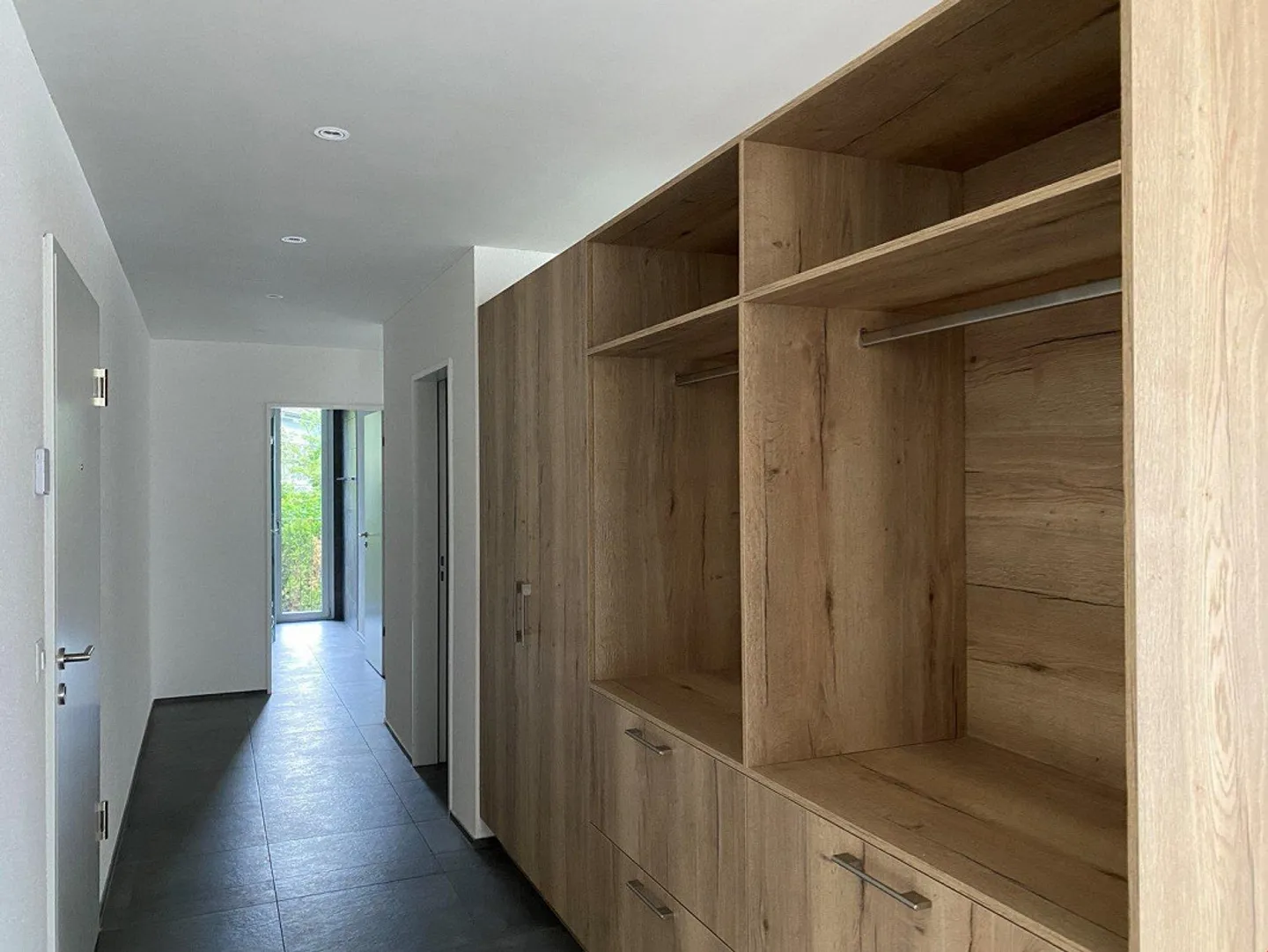 Beautiful 4.5 room apartment in the heart of Frick - Photo 4 of 13