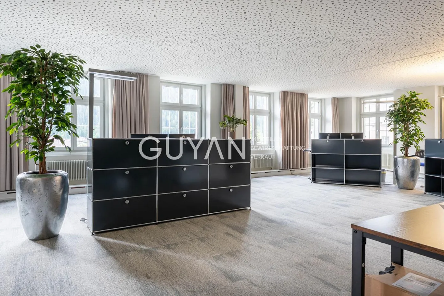 Bureaux de premier choix à la Promenade 85 à Davos Platz - Photo 1 sur 10