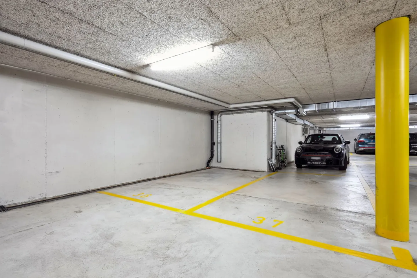 PREMIÈRE UTILISATION APRÈS RÉNOVATION COMPLÈTE DANS UN EMPLACEMENT CENTRAL À MEILEN - APPARTEMENT EN ATTIQUE PROCHE DU LAC DE ZURICH - Photo 14 sur 14