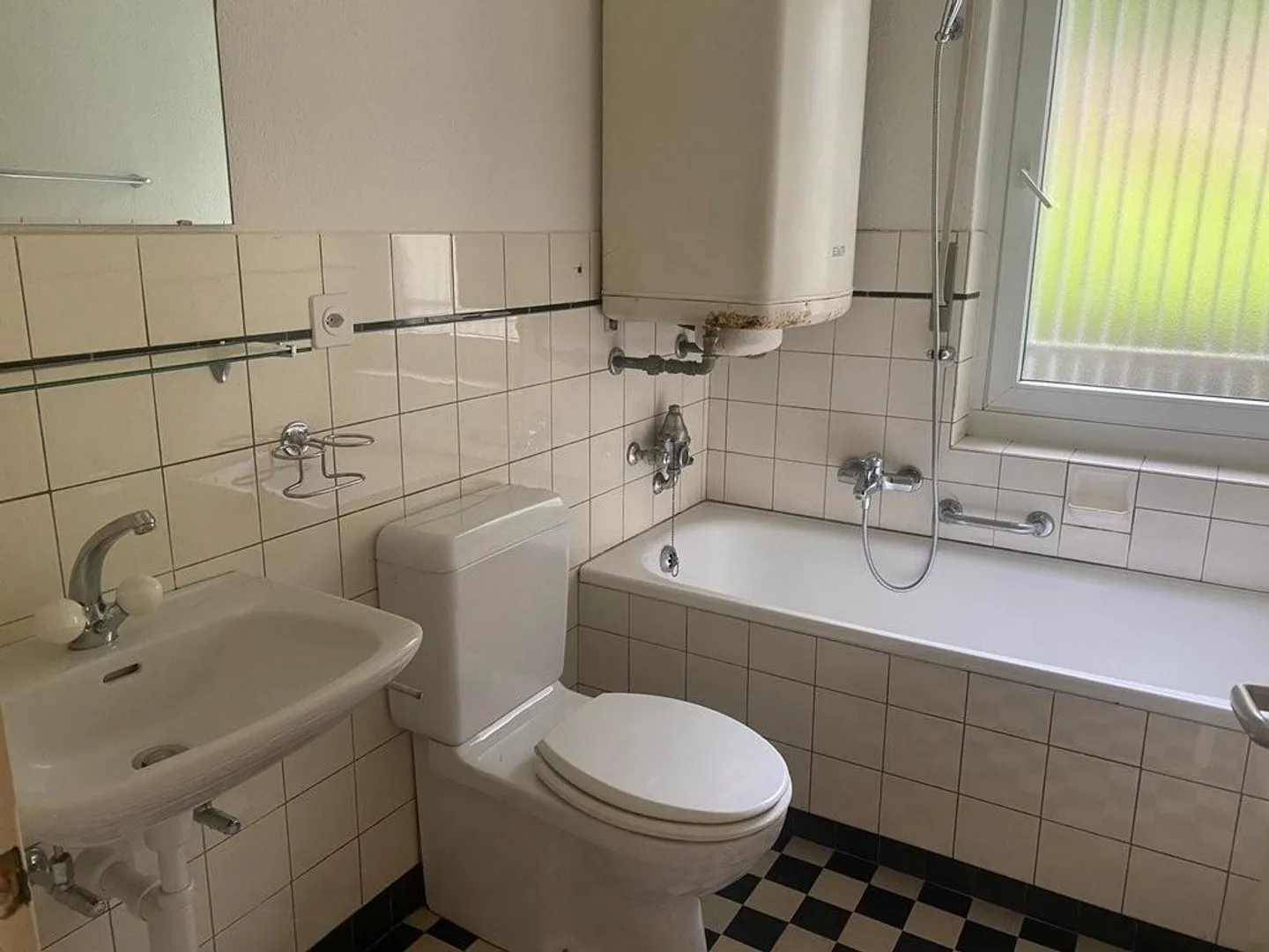 Beautiful, spacious 3-room apartment (limited until 31.03.2027) - Photo 2 of 6