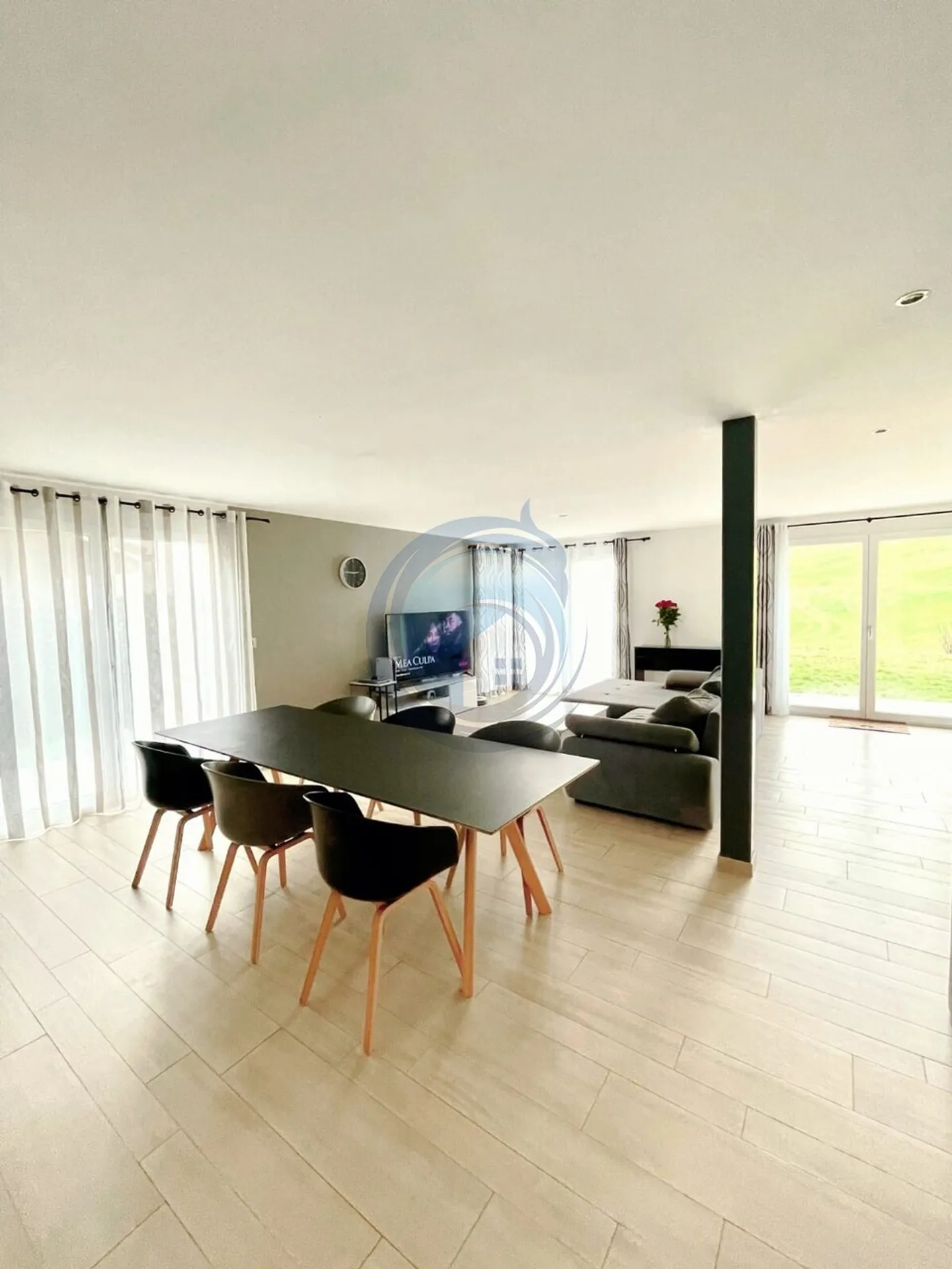 MAGNIFICA VILLA CONTEMPORANEA DI 5.5 LOCALI A LA ROCHE - Foto 7 di 15