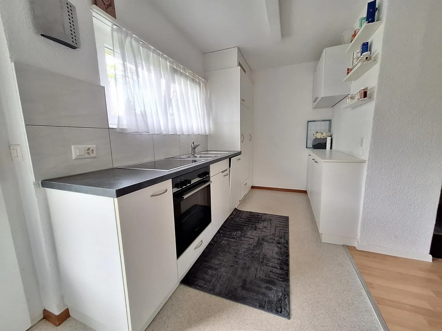 Appartamento centrale - Ideale per i pendolari - Foto 5 di 8