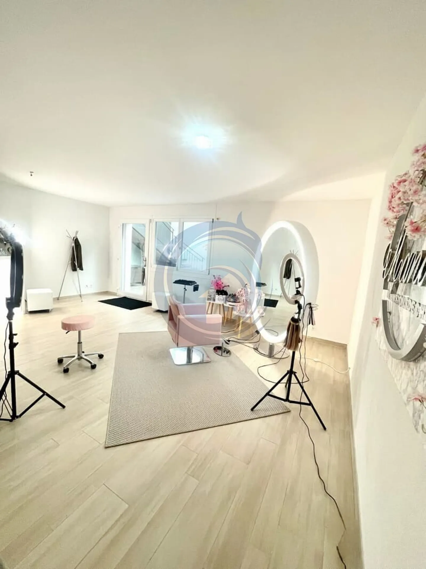 MAGNIFICA VILLA CONTEMPORANEA DI 5.5 LOCALI A LA ROCHE - Foto 15 di 15