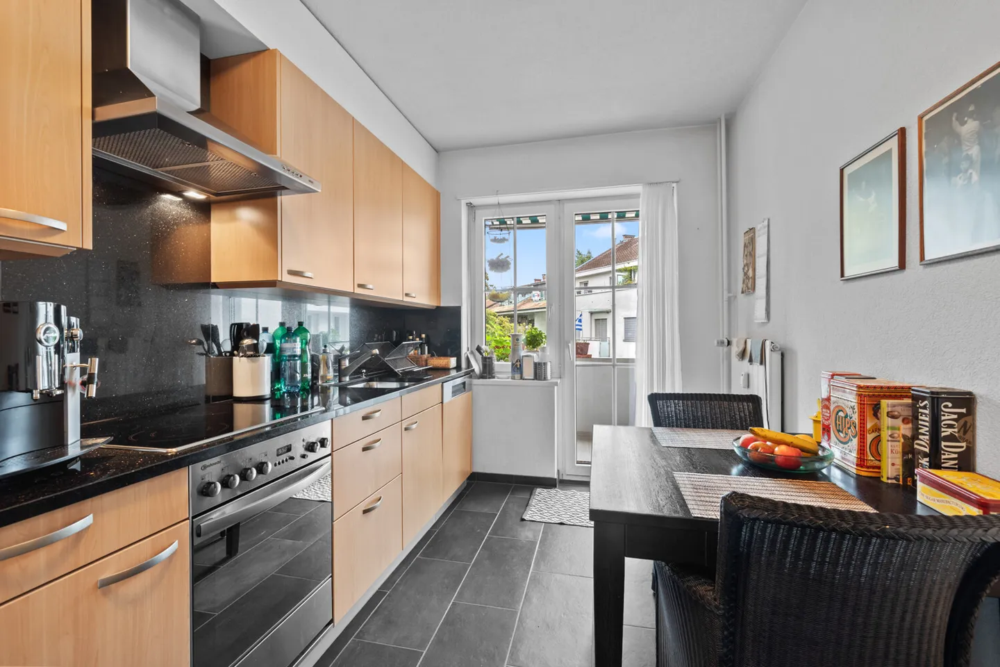 Investor sought - 5-room apartment in Basel. - Photo 10 of 13