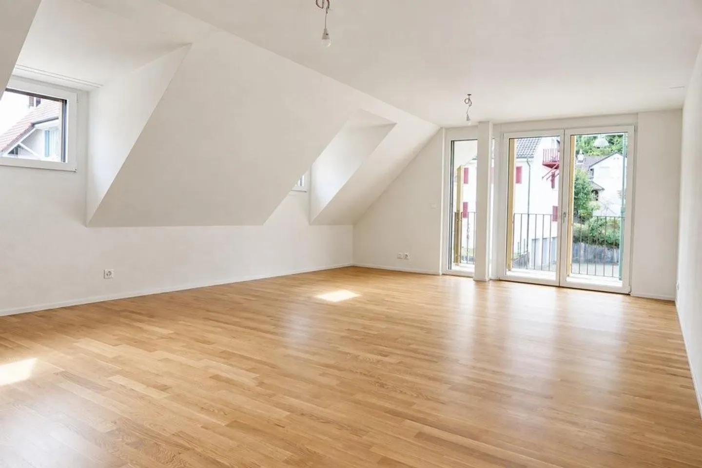 Appartamento duplex moderno di 2,5 stanze - Foto 2 di 5