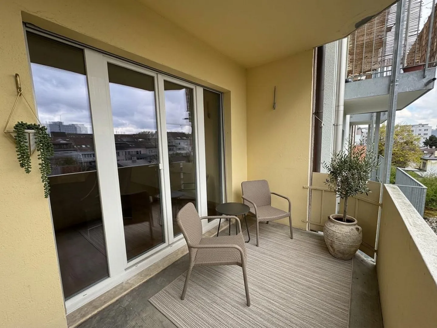Beautiful and cozy apartment in a quiet location - Photo 9 of 10