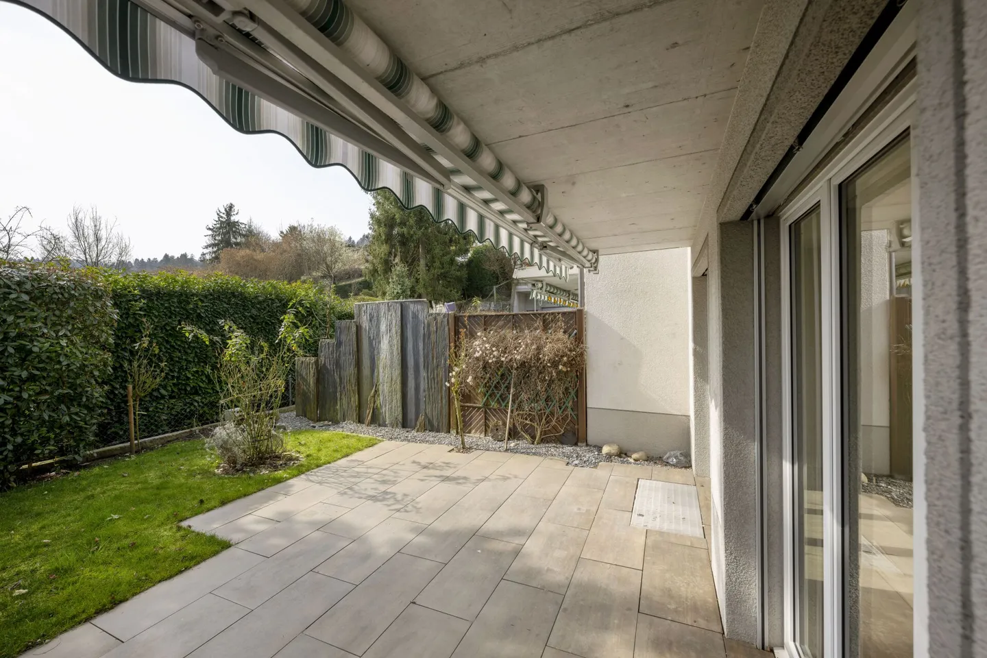 Semi-Detached Family House with Beautiful Garden in a Quiet Neighborhood - Photo 20 of 21