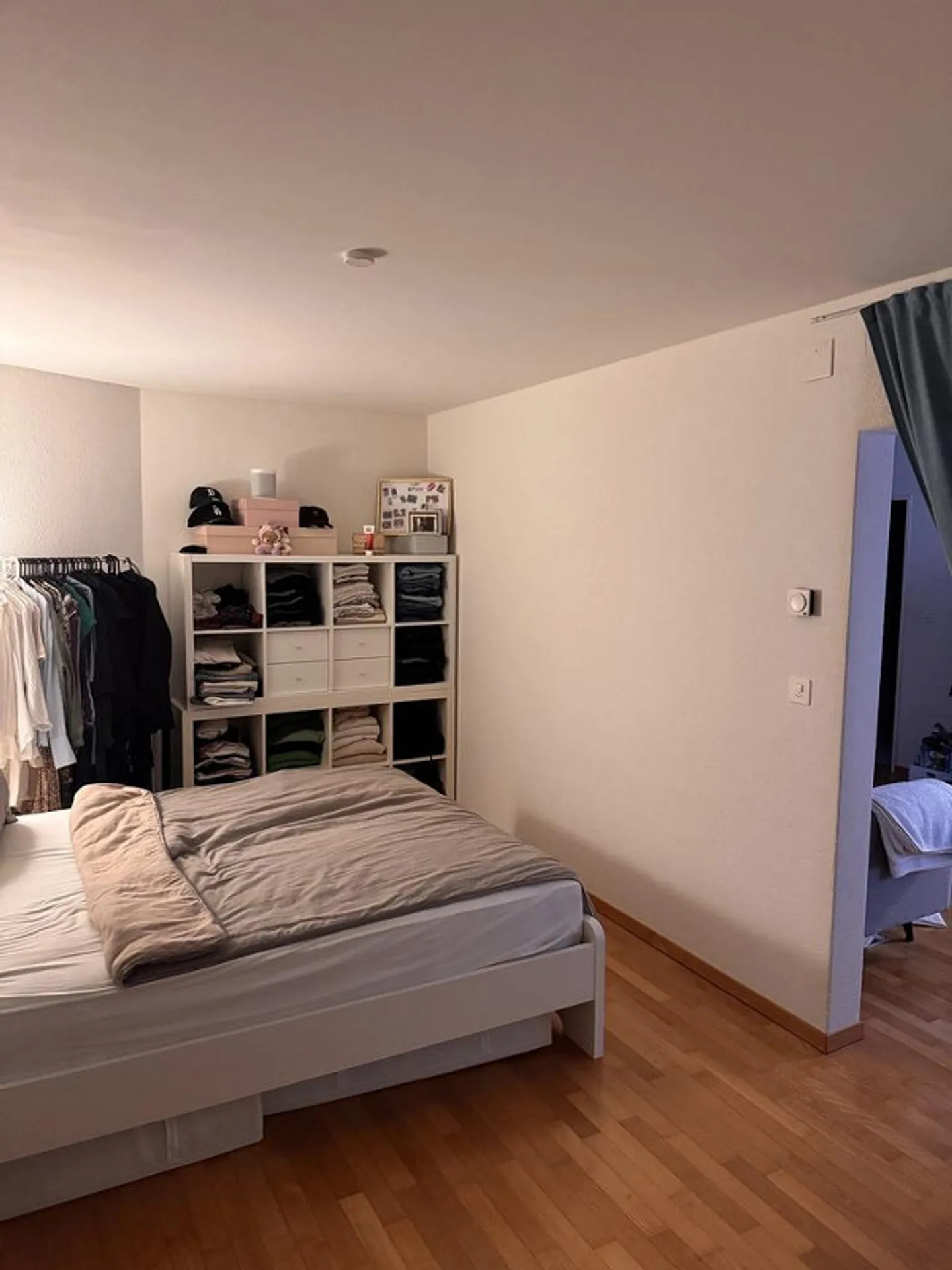 1.5-room apartment with bay window on the 3rd floor in a prime location near Spisertor - Photo 5 of 8