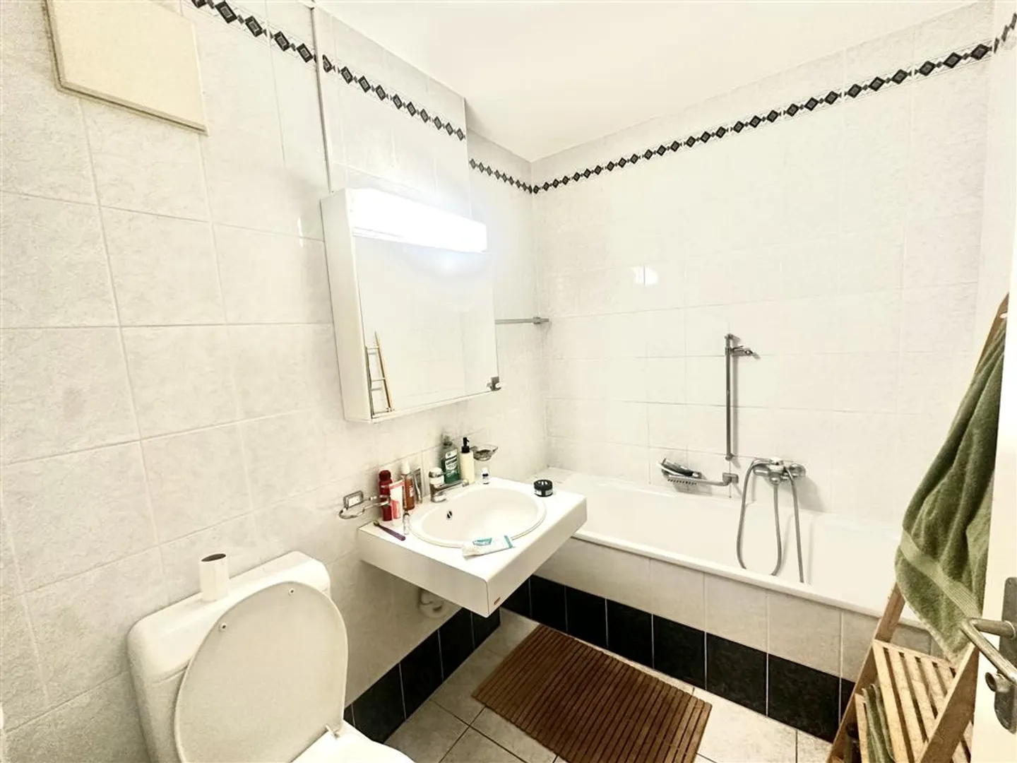Geräumige Wohnung im Stadtzentrum - Foto 3 von 8