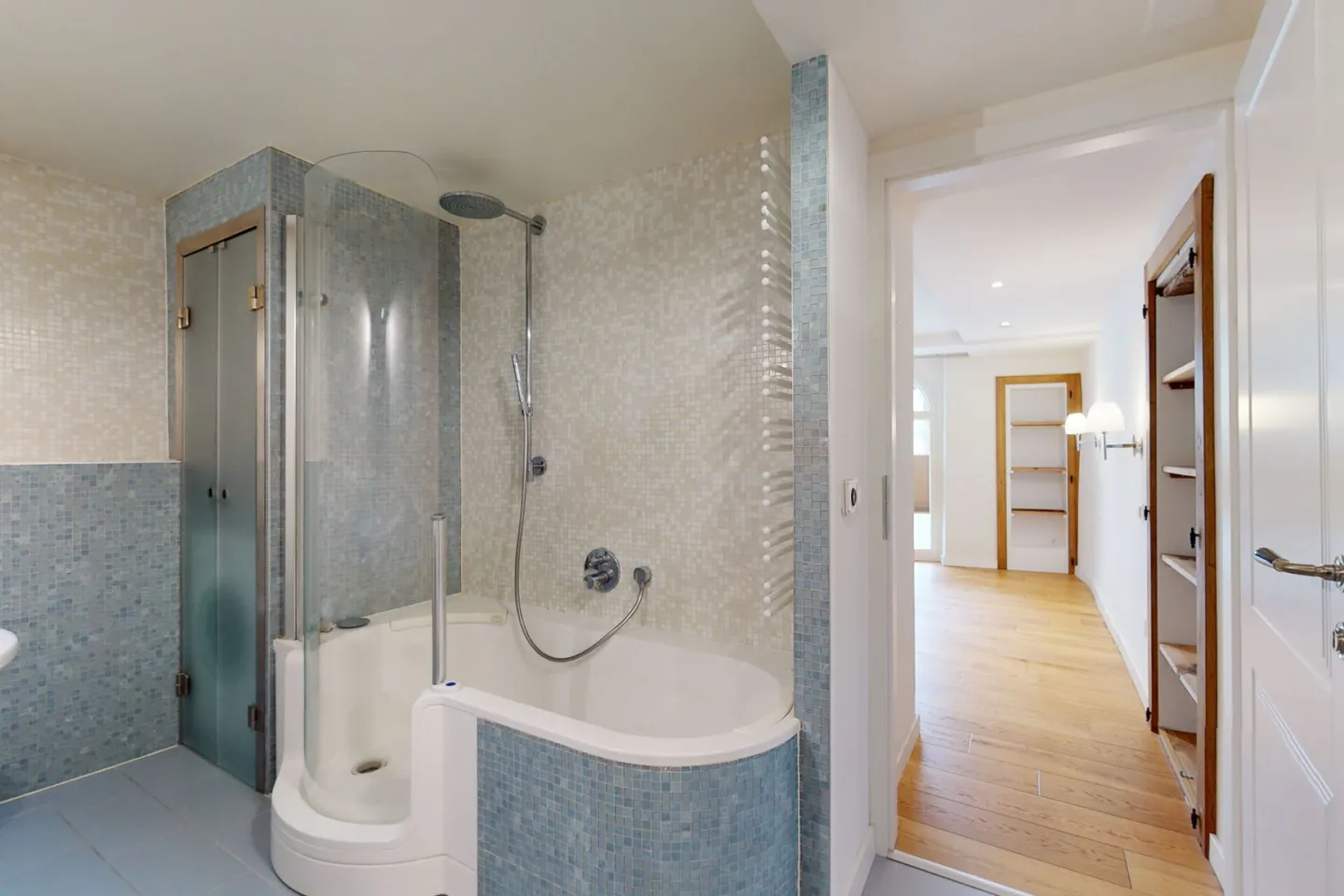 TAG DER OFFENEN TÜR - AUBONNE - Charmantes charaktervolles Dorfhaus - Foto 16 von 20