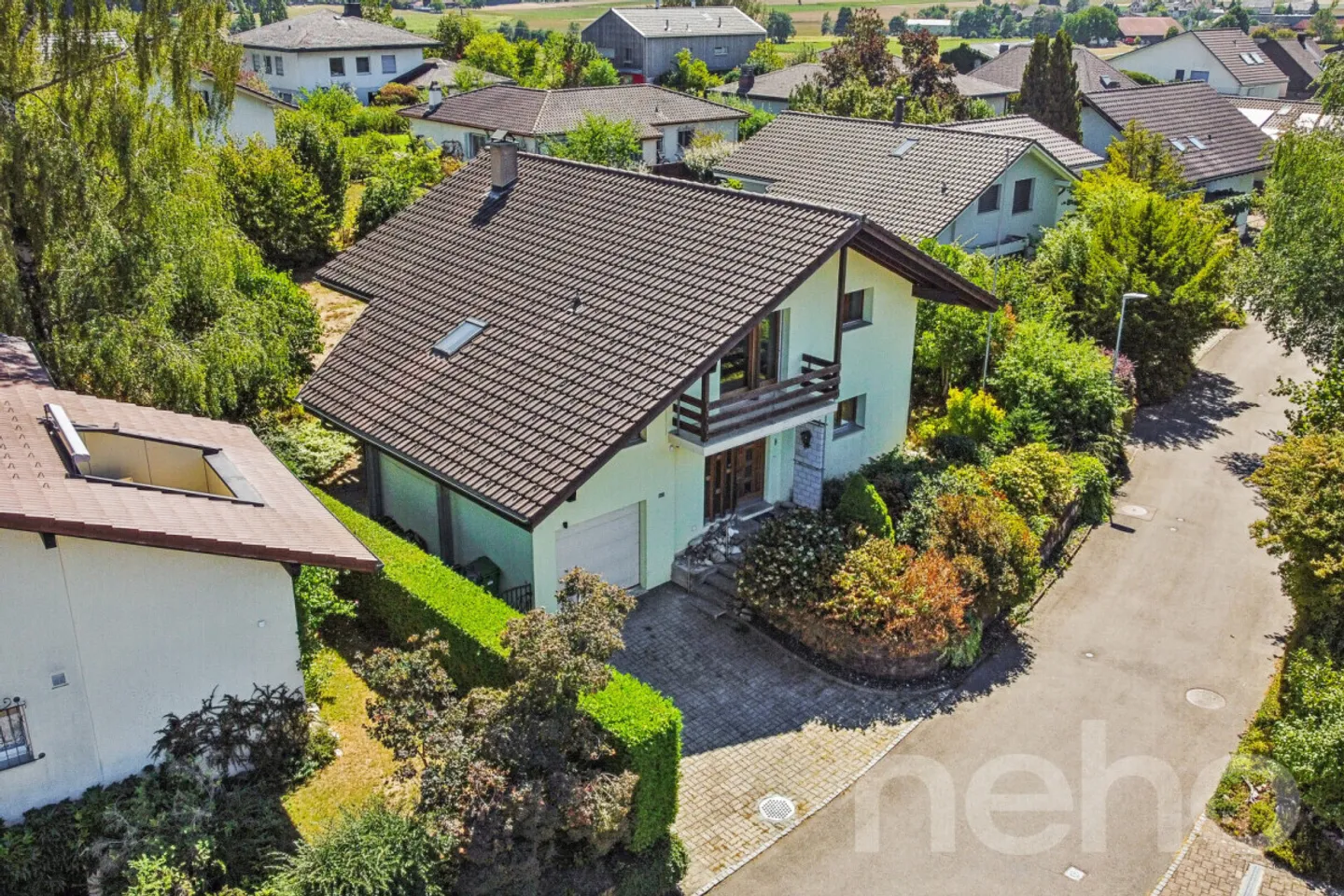 Geräumiges Einfamilienhaus - Foto 1 von 12