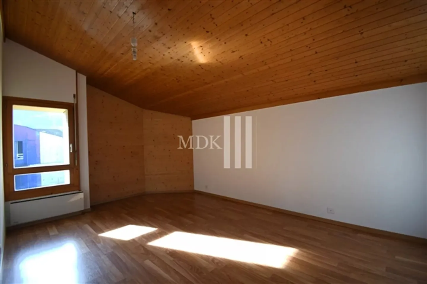 For rent a 4.5-room villa in Monthey - Photo 6 of 11