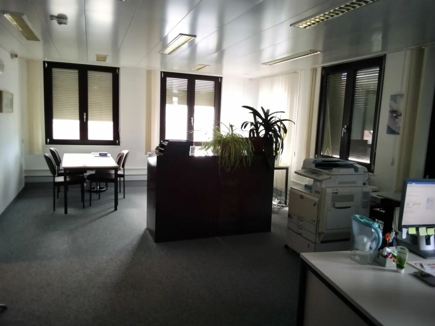 Bellissimo ufficio luminoso di 68 m² vicino ai servizi e ai mezzi pubblici - Foto 4 di 6