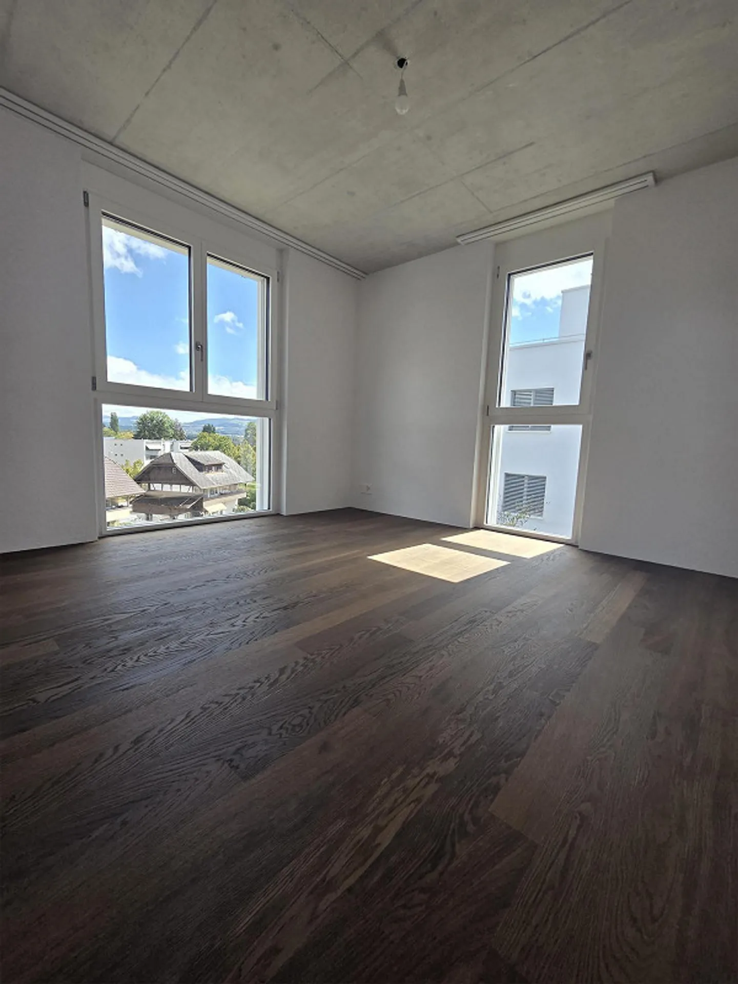 Your new home with a view. Modern. Sustainable. Livable. - Photo 4 of 9