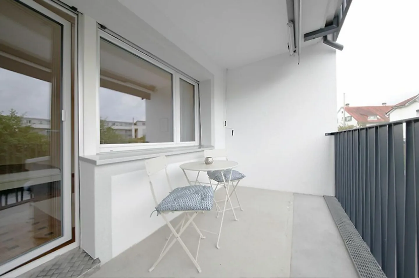 Modernes Design Business Apartment - Foto 3 von 8