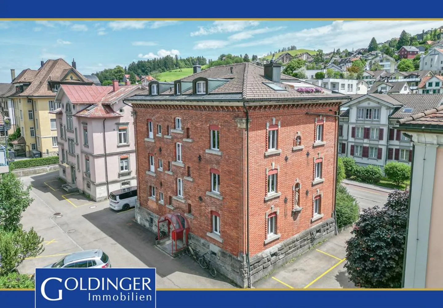 Attractive property with four residential units in a central location - Photo 1 of 9