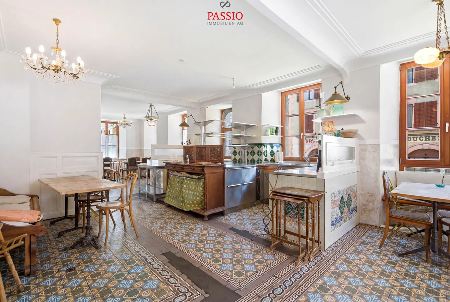 Hotel storico e casa multifamiliare con concetto di utilizzo - Foto 11 di 70
