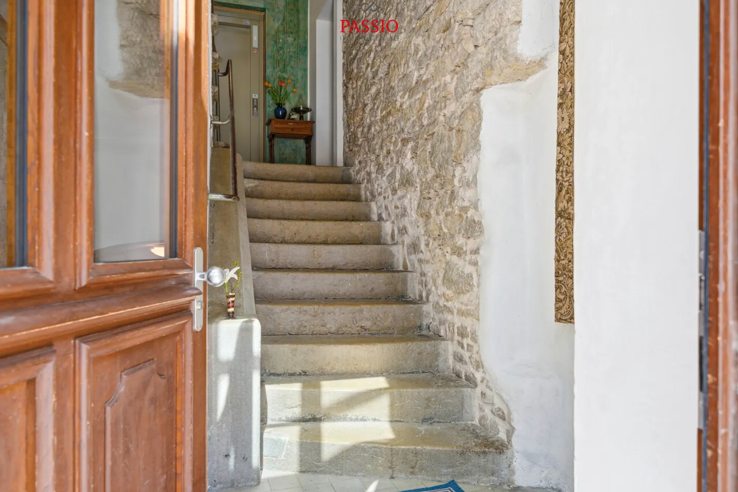 Hotel storico e casa multifamiliare con concetto di utilizzo - Foto 32 di 70