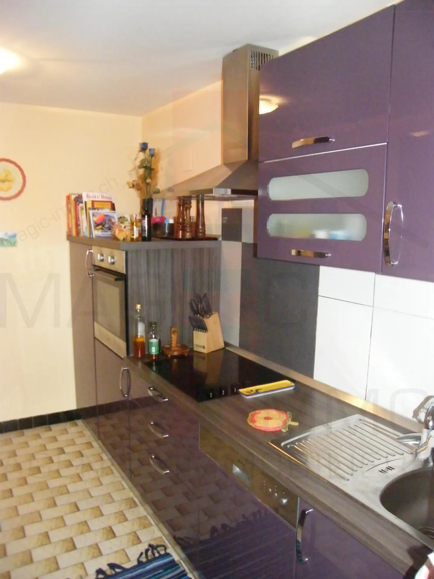 Mischgenutztes Gebäude kaufen - Foto 1 von 9