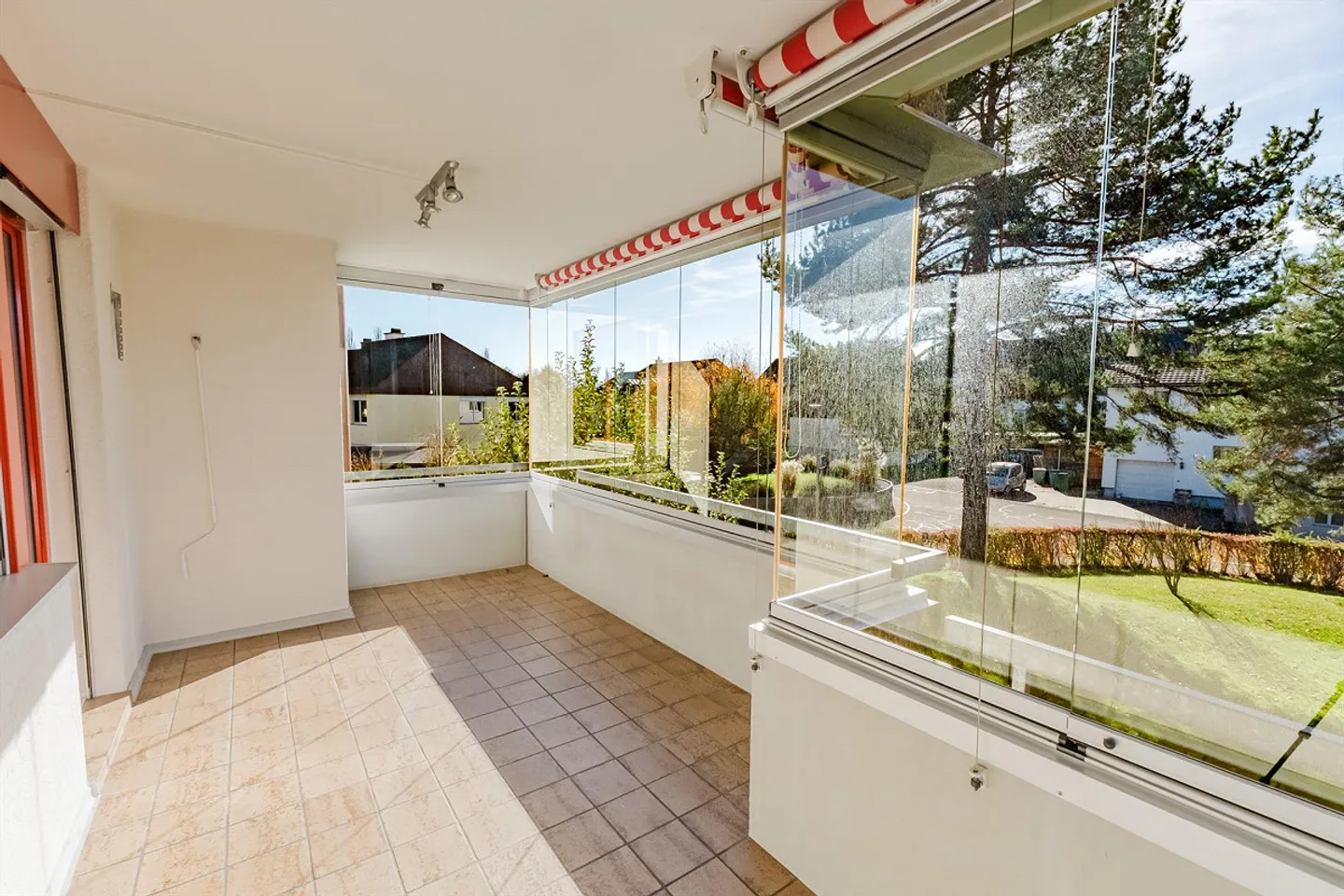 Living Comfort in Fehraltorf - Photo 7 of 8